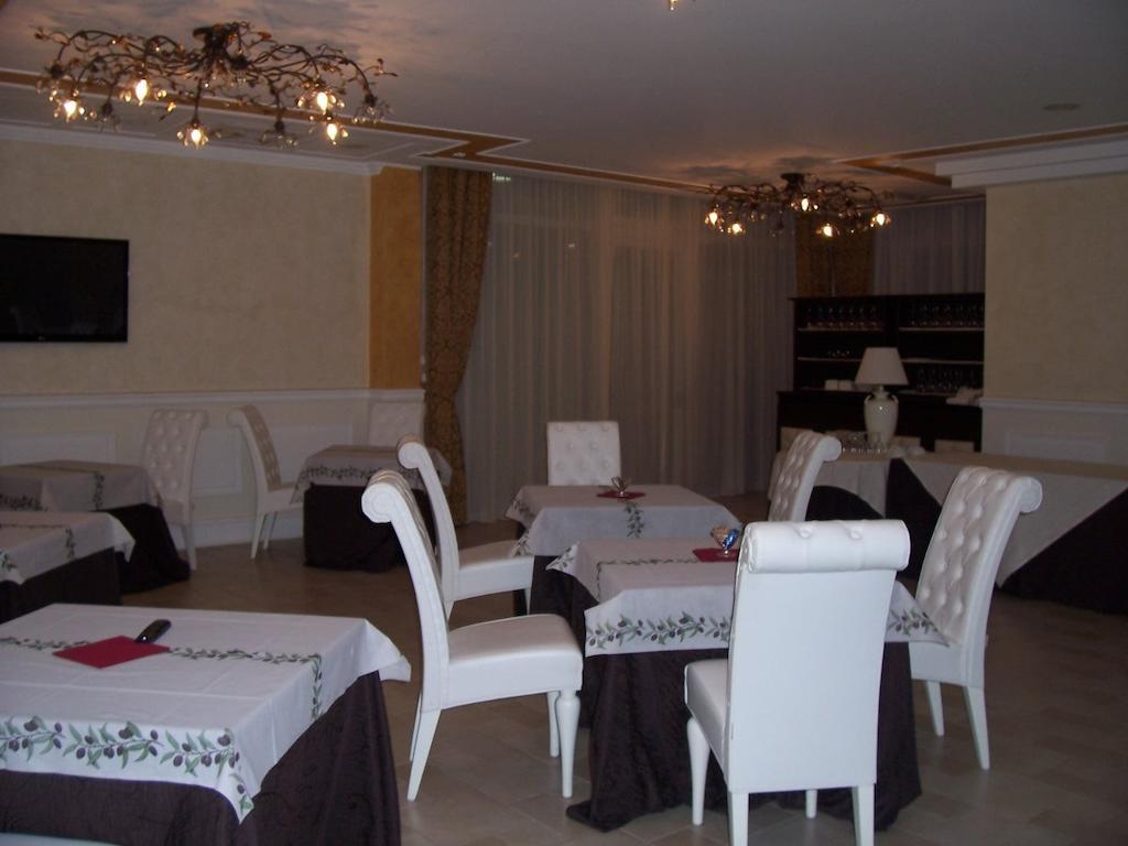 Hotel Madonna Delle Grazie Ceglie Messapica Luaran gambar