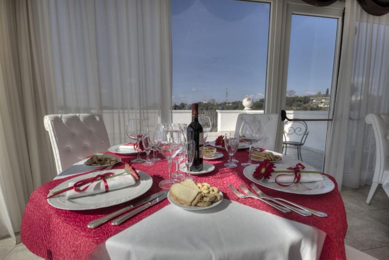 Hotel Madonna Delle Grazie Ceglie Messapica Luaran gambar
